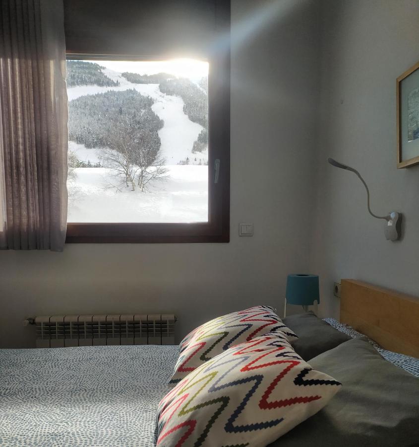 ÁLIGA CONFORT Apartamento con vistas a pie de pistas El Tarter Esterno foto